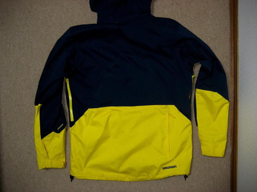 ゴールドウィン 高機能ウェア 上下Lサイズセット　デカロゴ