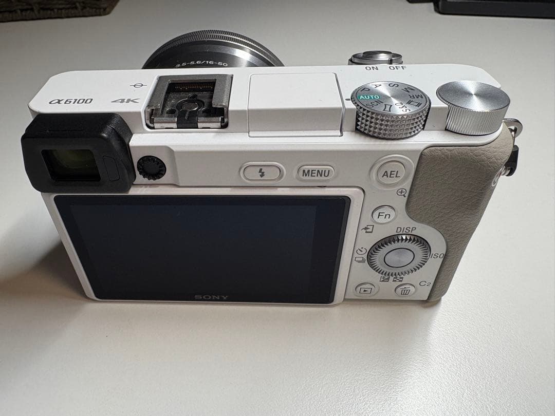 SONY α6100 ミラーレスカメラ ダブルズームレンズキット