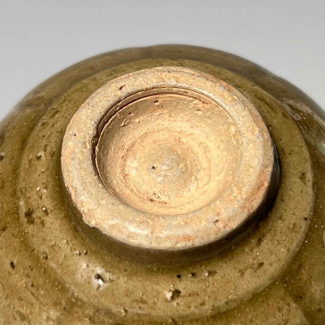 『宋』越州窯 青磁 青釉陽刻花紋盃 中国古玩美術