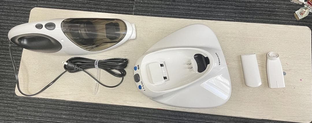 8000回/分の振動でふとんを清潔に保つサイクロン布団クリーナー