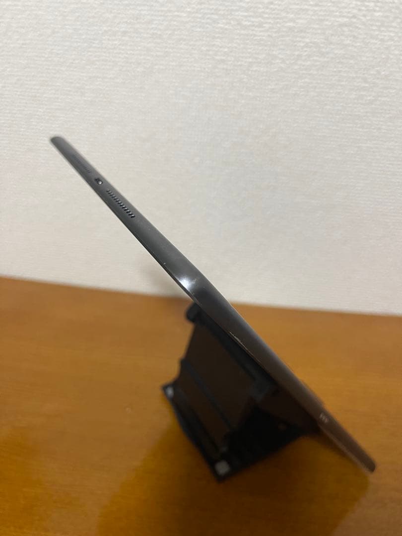 iPad 10.2インチ (第9世代) 64GB WiFi + セルラー