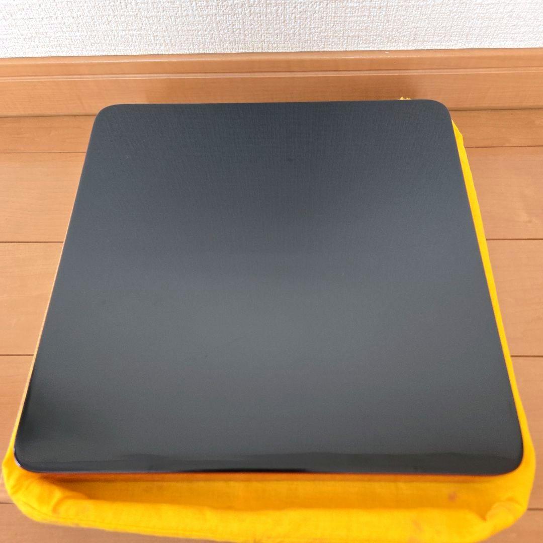 【未使用】輪島塗 四段重 雲錦彫り 詰め網代 沈金 台付き 二枚蓋