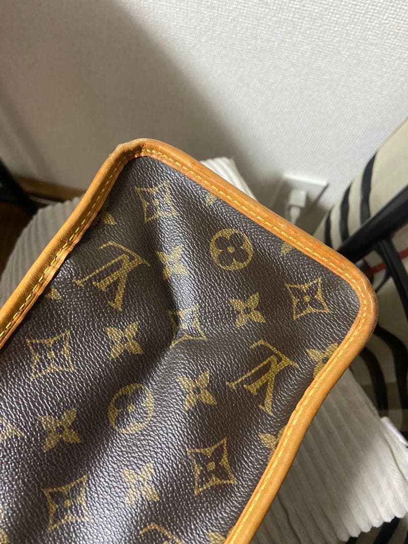 ルイヴィトン（LOUIS VUITTON) ポパンクール・オ