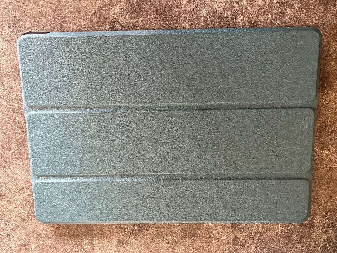 Amazon Fire HD 10 タブレット 本体 カバー付き