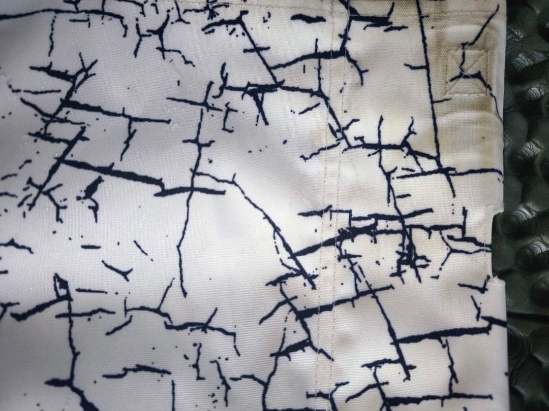 MEISTER SHEET　“CRACK” カーミットチェア用シートのみ