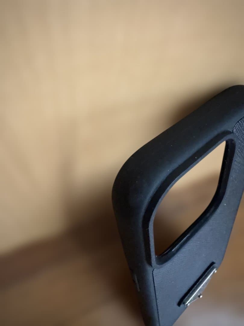 PRADA プラダ iPhone15Pro用ケース