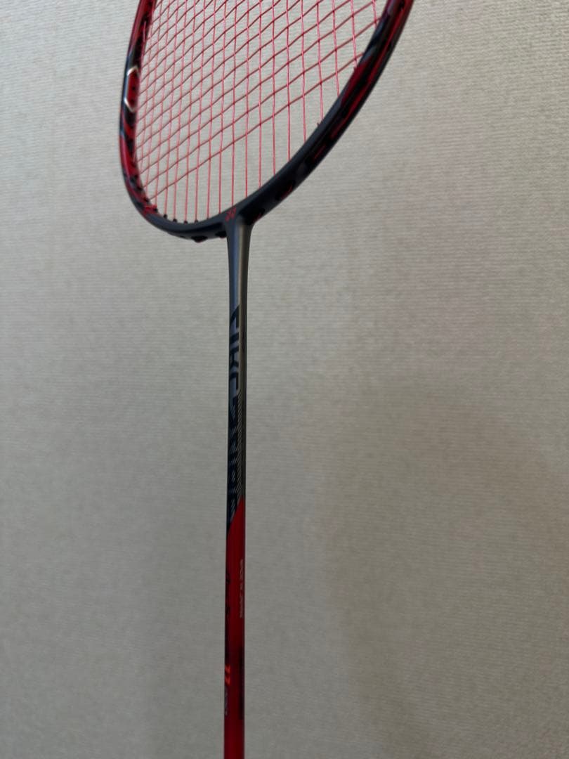 【美品】YONEX100zz クレナイ4u5 アークセイバー11 pro 4u6
