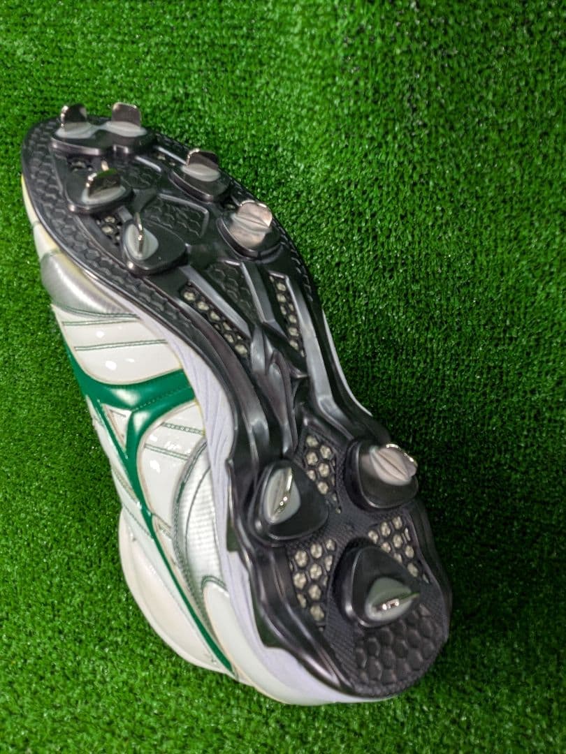 ミズノプロ　オーダー　スパイク　27㎝