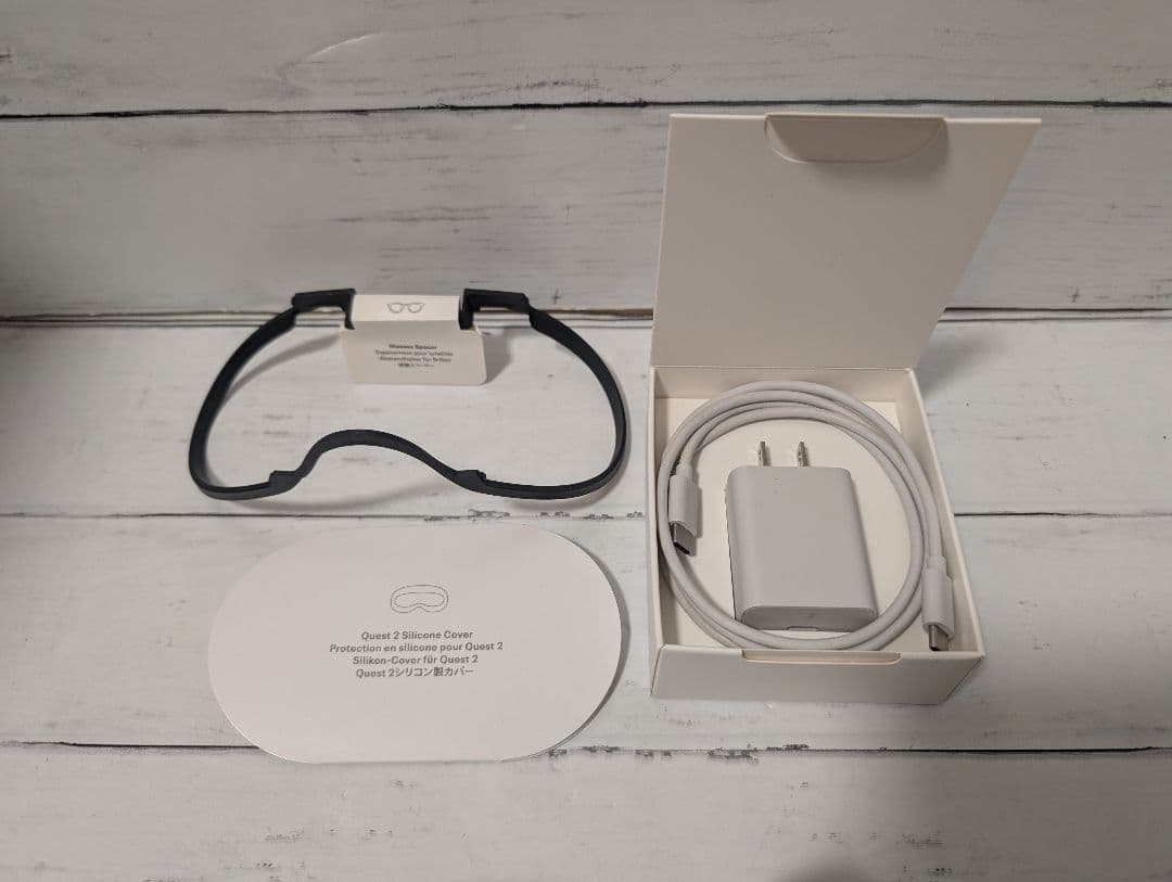 スマホアクセサリー  QUEST 2 128GB