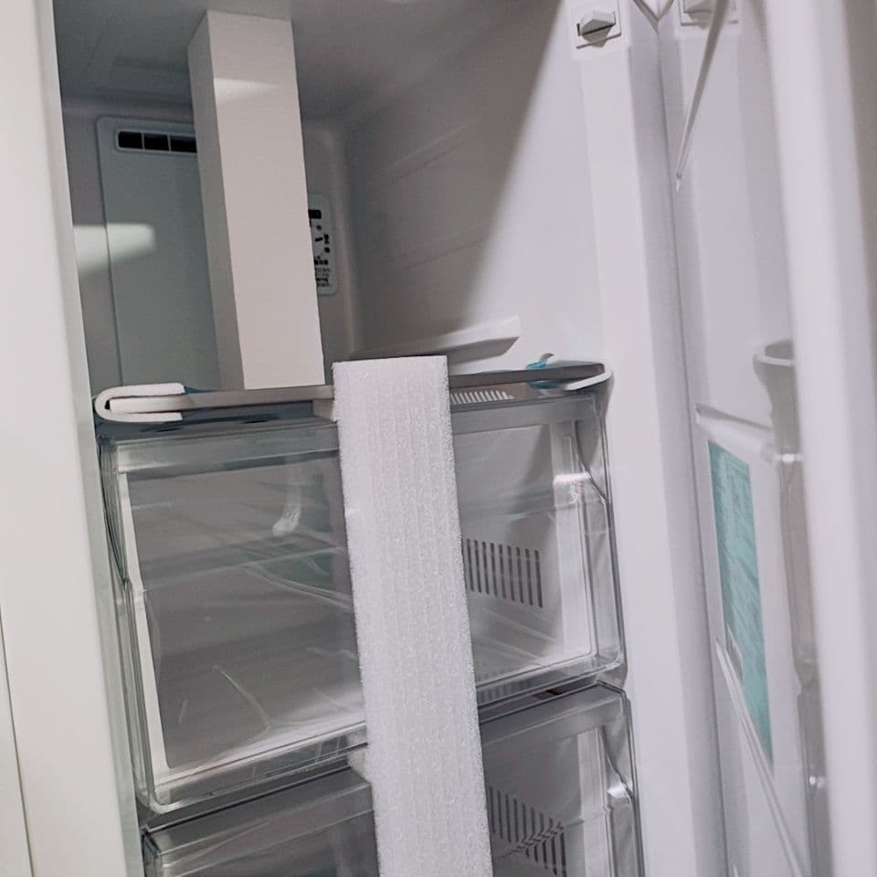 新品未使用　ハイアール 前開き式冷凍庫 JF-UFS11A(W)自動霜取り