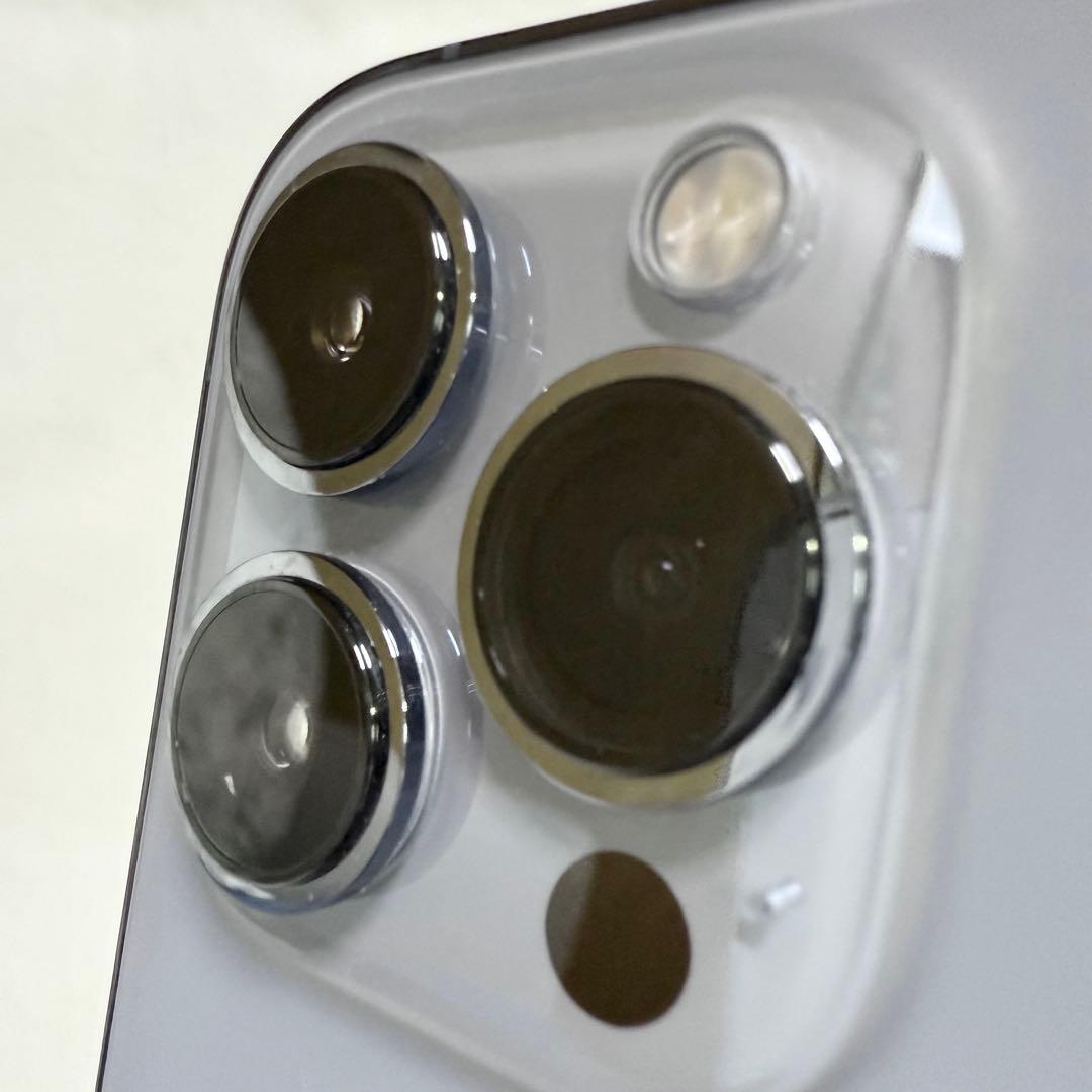 ひぃ【美品】iPhone13 pro 512GBシエラブルー SIMフリー
