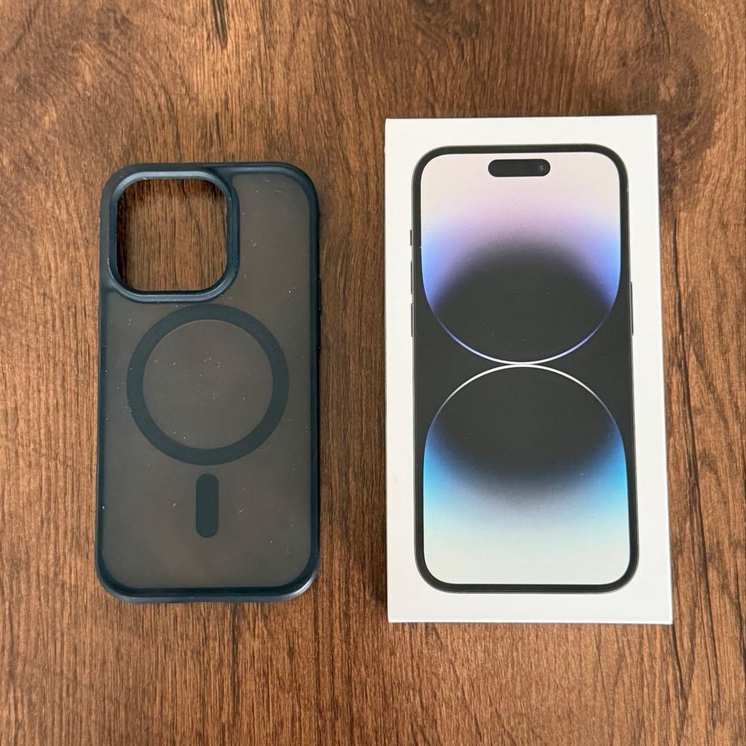 iPhone 14 Pro 256GB スペースブラック【ケース付き】