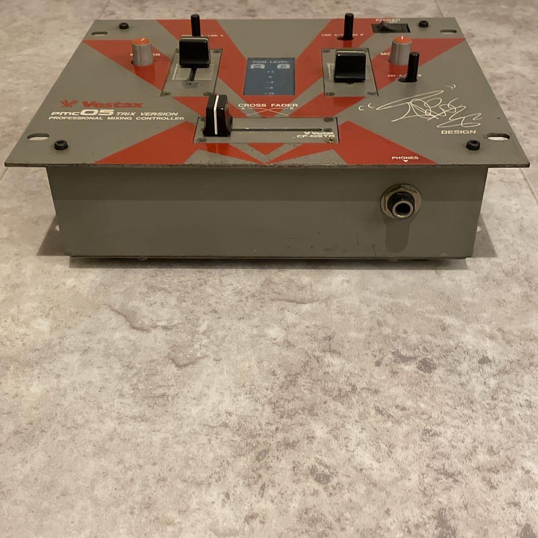 専用　Vestax pmc05 TRIXトリックス DJミキサー 通電確認⭕️