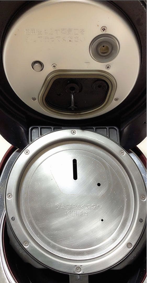 TOSHIBA 圧力IH炊飯器 RC-10E8VS ワインレッド.動作確認済