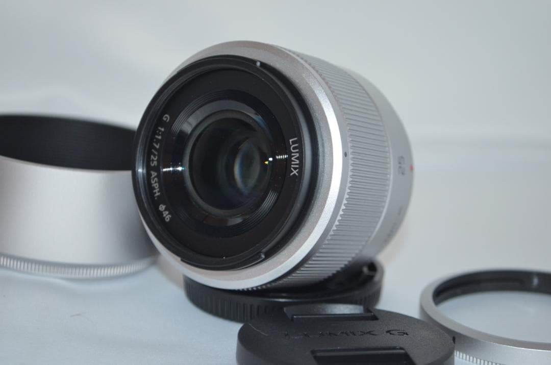 極美品 Panasonic H-H025 25mm F1.7 単焦点レンズ