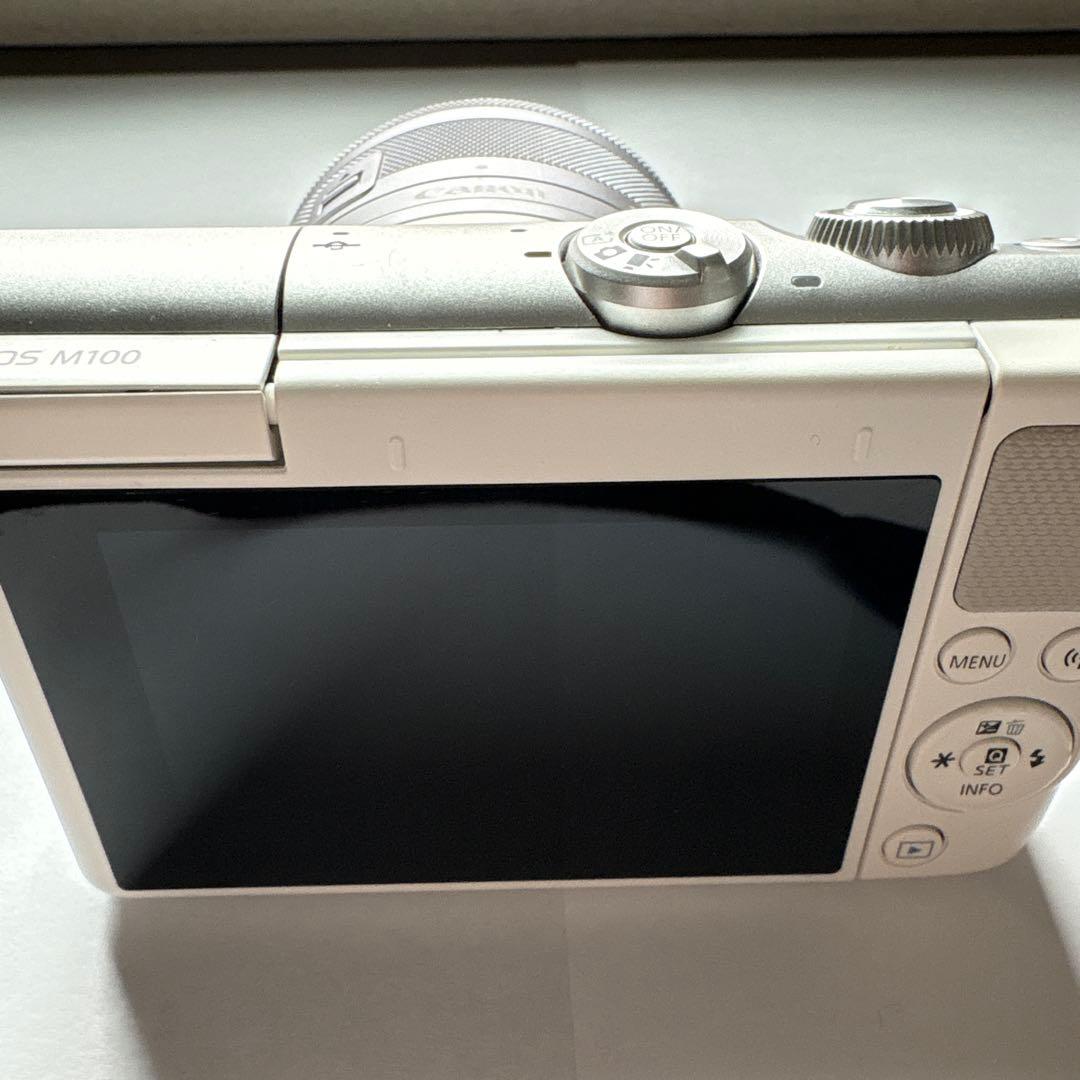 Canon EOS M 100 レンズキット