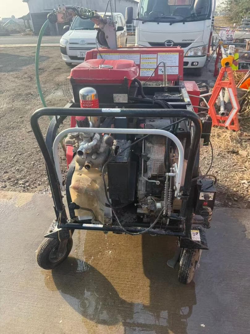 【福岡県みやま市】動画あり共立ラジコン動力噴霧器DRS75VDセル付きディーゼル