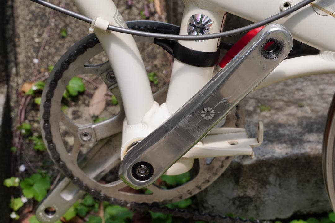 DAHON ダホン MU P8 20インチ 折り畳み自転車 ホワイト ミニベロ