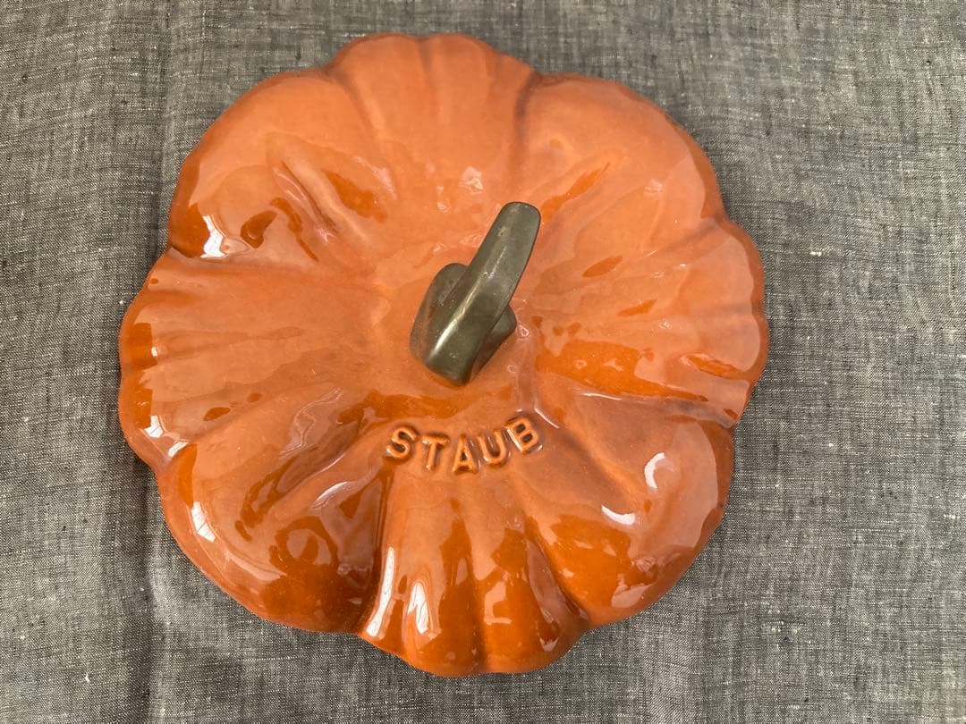 STAUB鍋　パンプキンココット24センチ シナモン