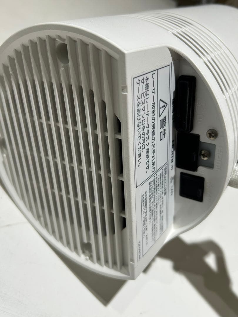 Panasonic NTN91000W プロジェクター②