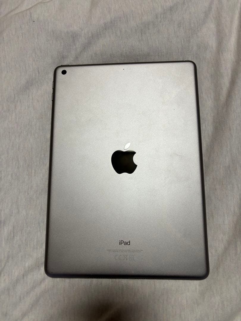 Apple iPad 9.7インチ スペースグレー　第6世代　128GB 美品