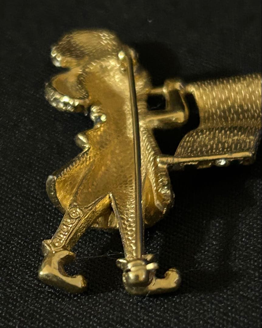 CINER サイナー　ヴィンテージブローチ