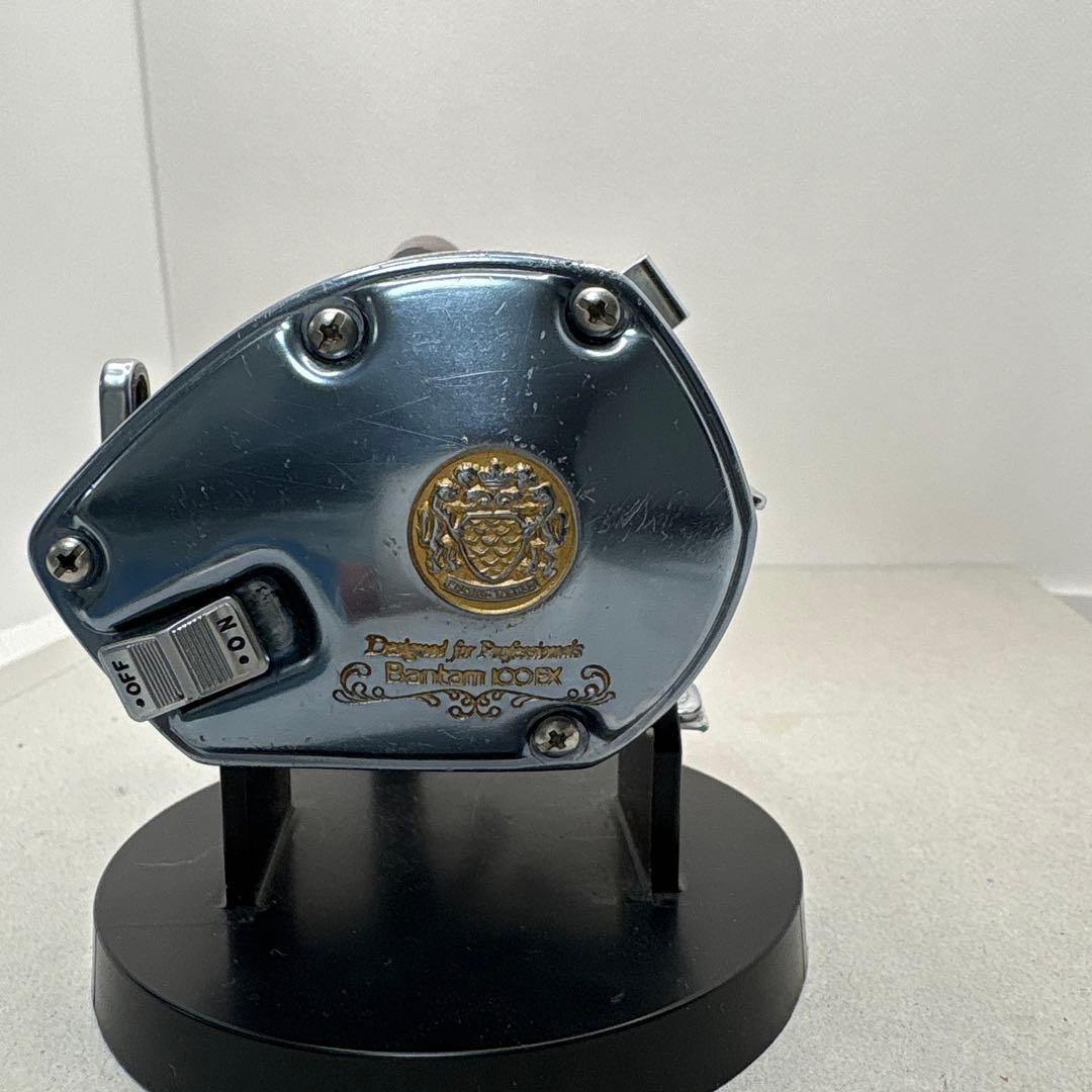 シマノバンタム100ＥＸベイトリール メタルボディ 木製ハンドル