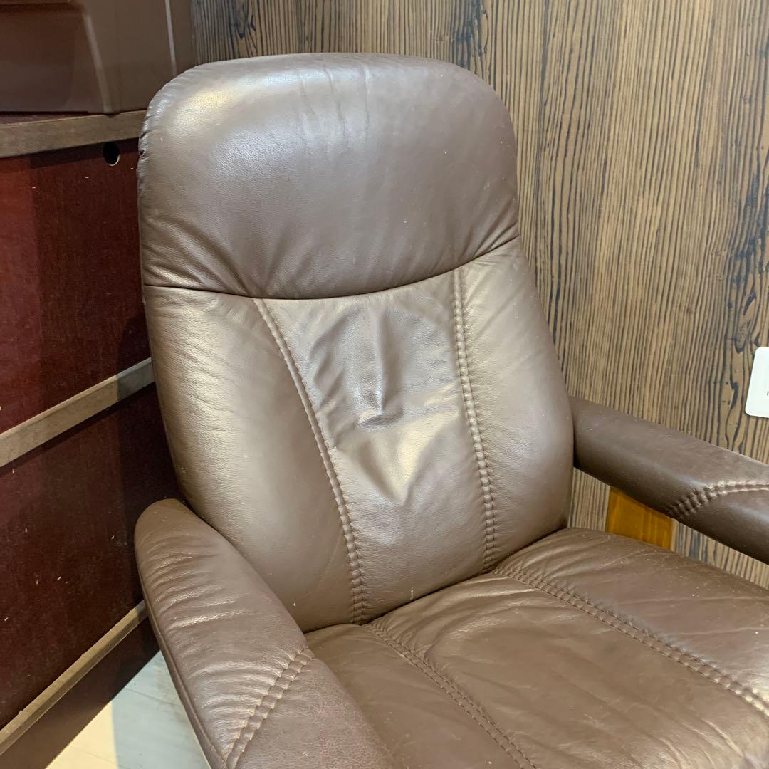 エコーネス　ブラウン レザー リクライニングチェア オットマン付き