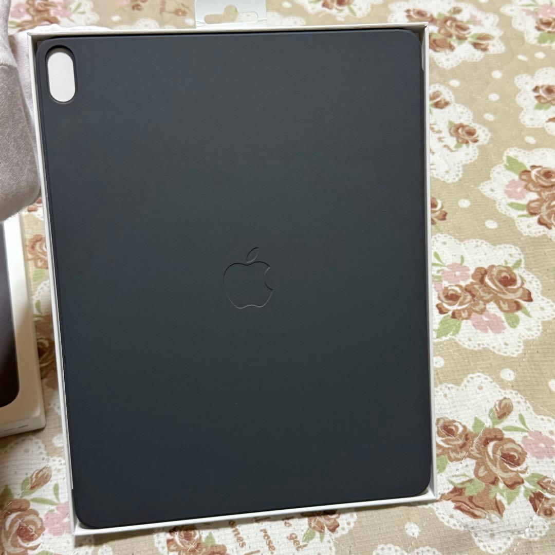 13インチ iPad Air M3 Smart Folio チャコールグレイ