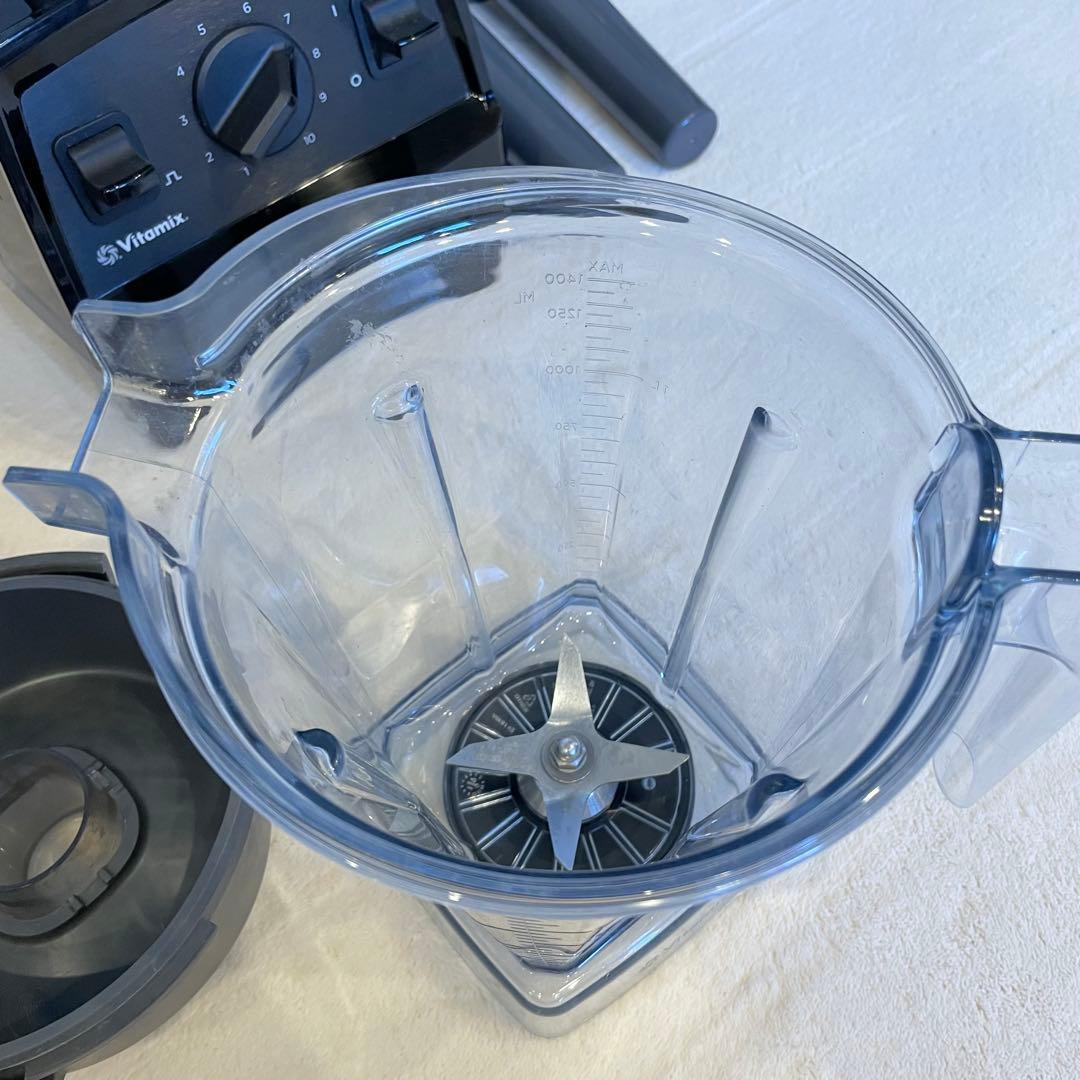 バイタミックス E310 ブレンダープロフェッショナルグレード 1.4Lブラック