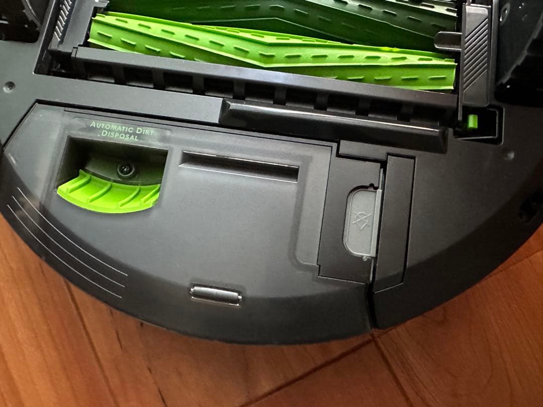 IROBOT  アイロボット ルンバ J7+