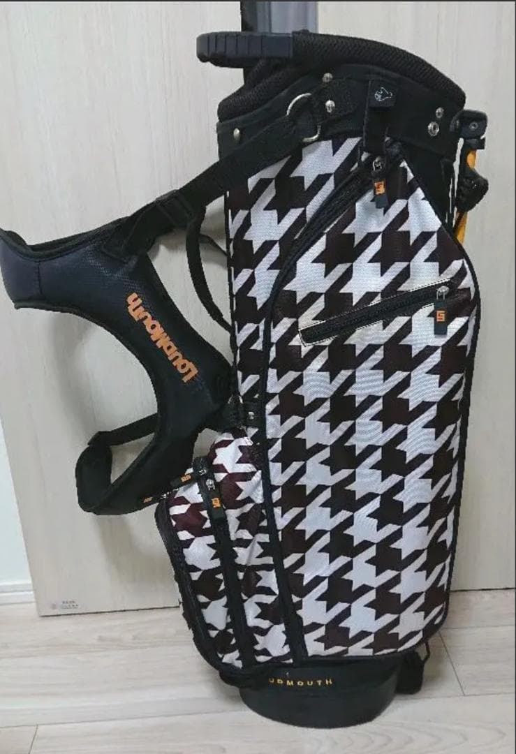 LOUDMOUTH・ラウドマウス　8.5型　軽量　スタンドキャディバッグ
