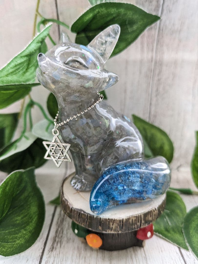 【琥珀】ラピスラズリのかめちゃん形オルゴナイト☆他４点