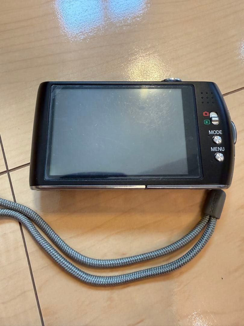 Panasonic DMC FX70 コンパクトデジタルカメラ　デジカメコンデジ