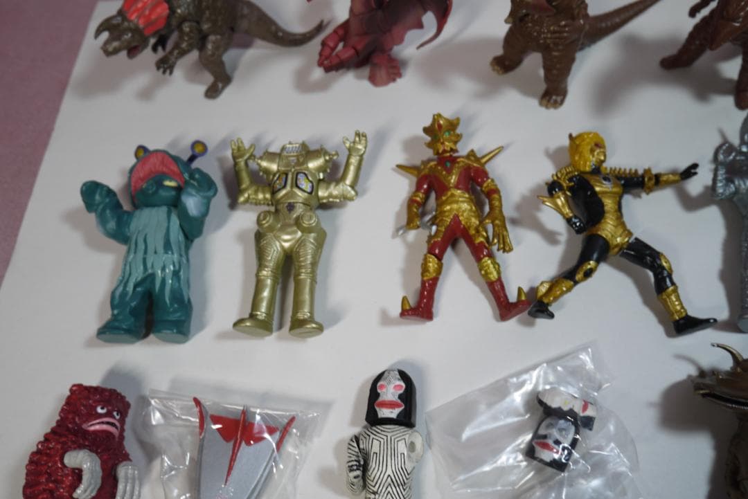 HG ウルトラマン　ウルトラ怪獣　33体セット