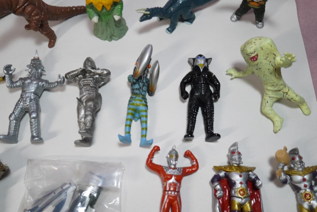HG ウルトラマン　ウルトラ怪獣　33体セット