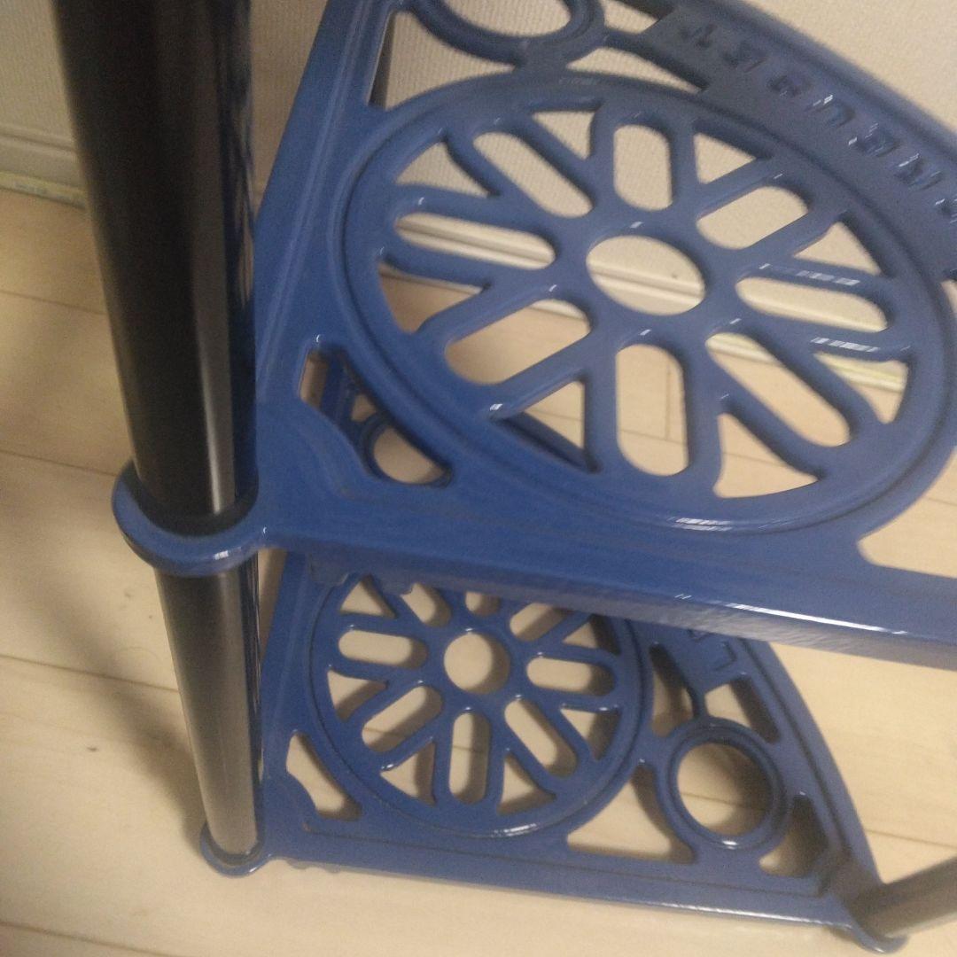 77000円の品　廃盤品　ル・クルーゼポットスタンド ブルー