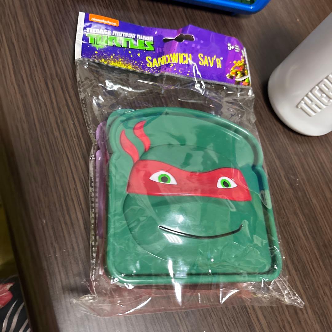 マイティ・ダックス　忍者タートルズ　ランチボックス水筒セット