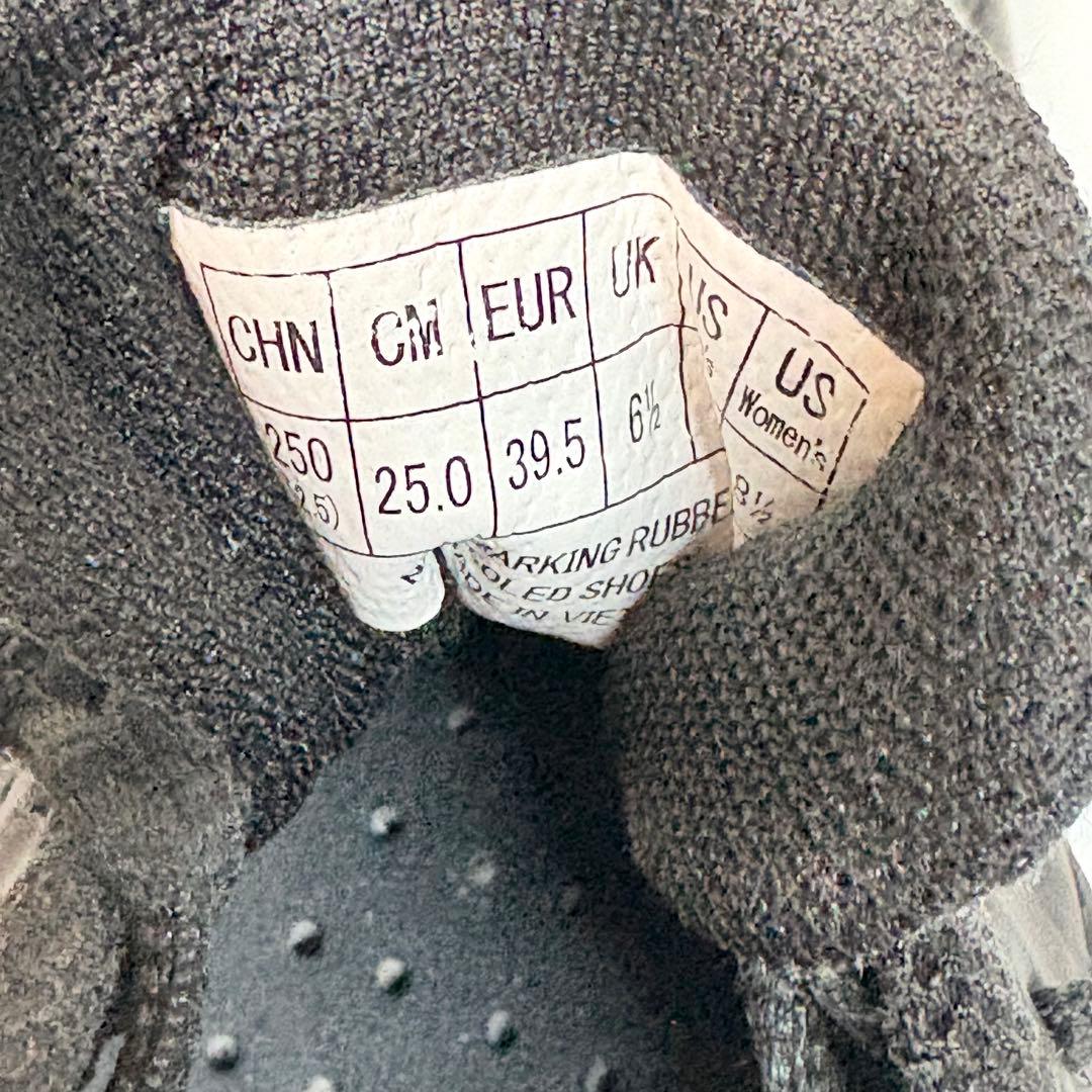 YONEX パワークッション　バドミントン　SHB-65Z 25.0cm