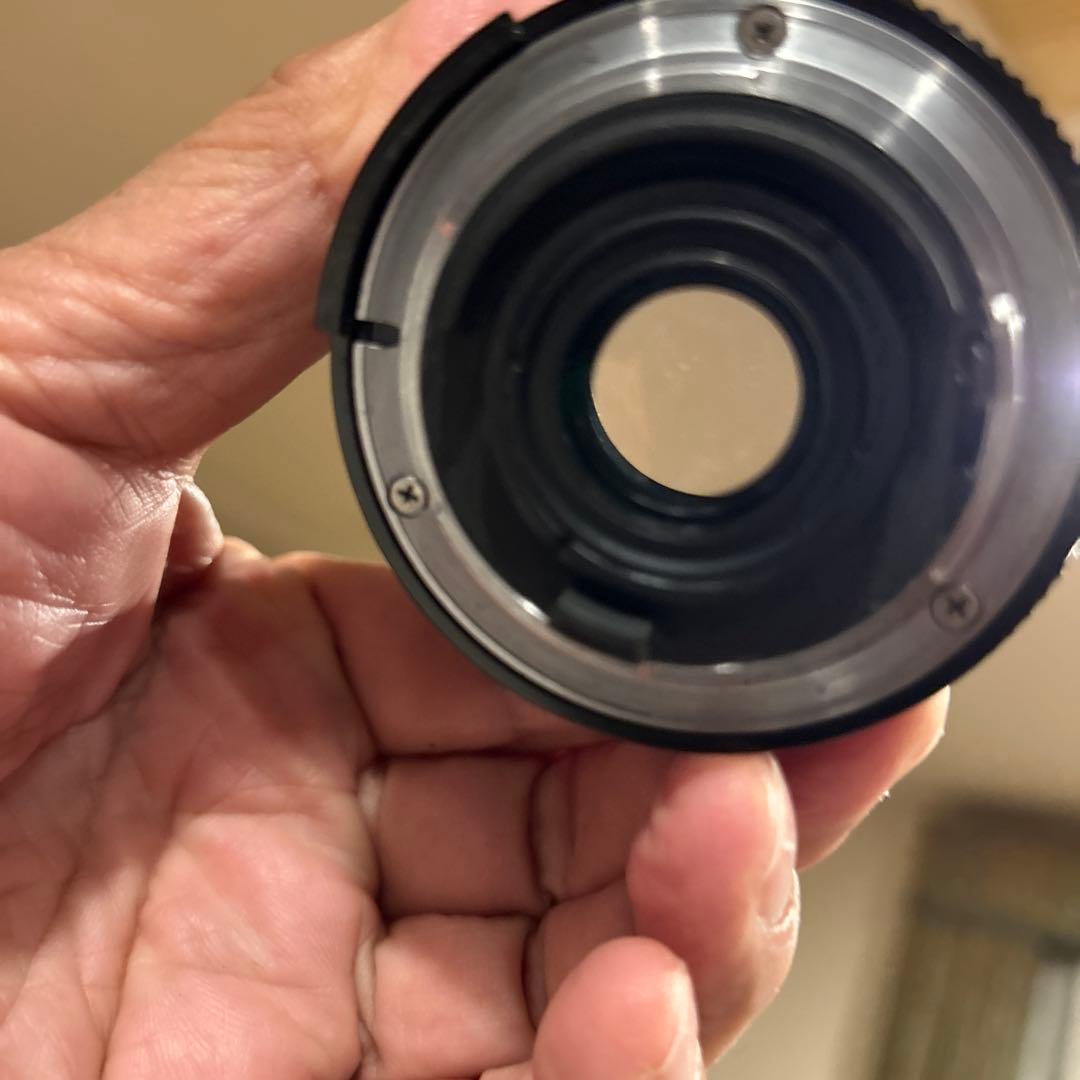 Nikon FE、28mm f2.8 レンズ