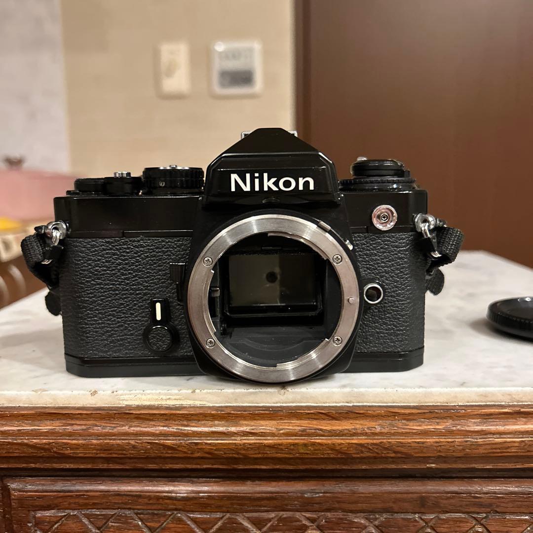 Nikon FE、28mm f2.8 レンズ