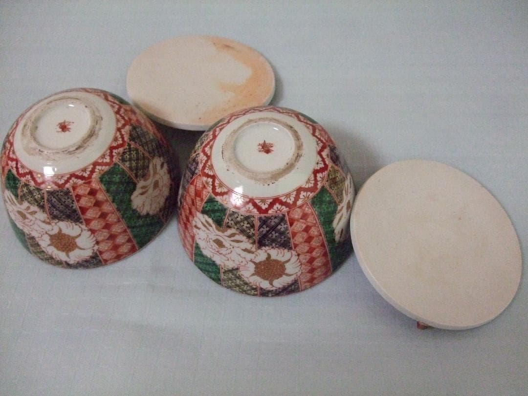 ★古美術品・古伊万里 金蘭手 蓋物碗 茶碗５客組 牡丹・吉祥文 木箱入り