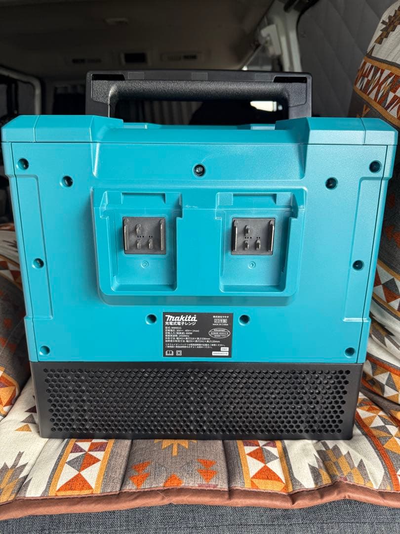 マキタ充電式電子レンジ MW001G