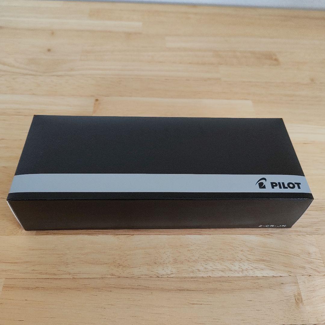 PILOT キャップレス 万年筆 F 細字