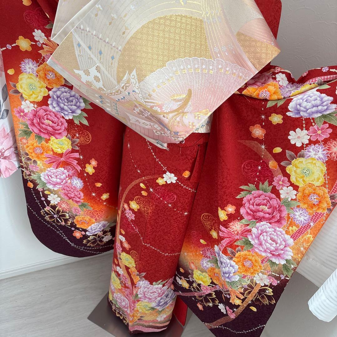 未使用に近い　正絹振袖フルセット　刺繍　金彩　銀通し　ラメオレンジ　牡丹　成人式