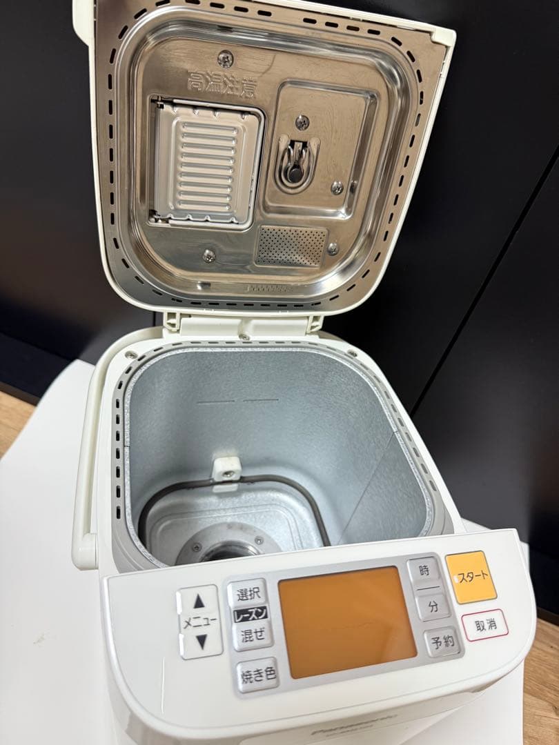 パナソニック　ホームベーカリー　SD-BMS104