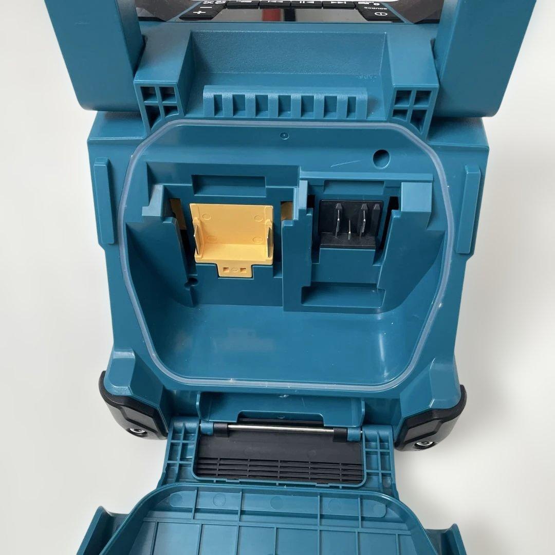 Makita MR202 ワイヤレススピーカー