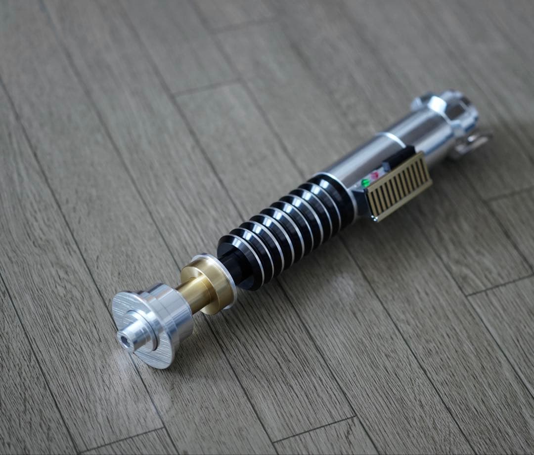 【スターウォーズ】ライトセーバー　ルーク　マンダロリアン　レプリカ　ネオピクセル