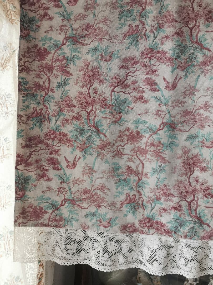 アンティーク 1880年代トワルドジュイ鳥達の森 ミラネーゼレース装飾カーテンβ