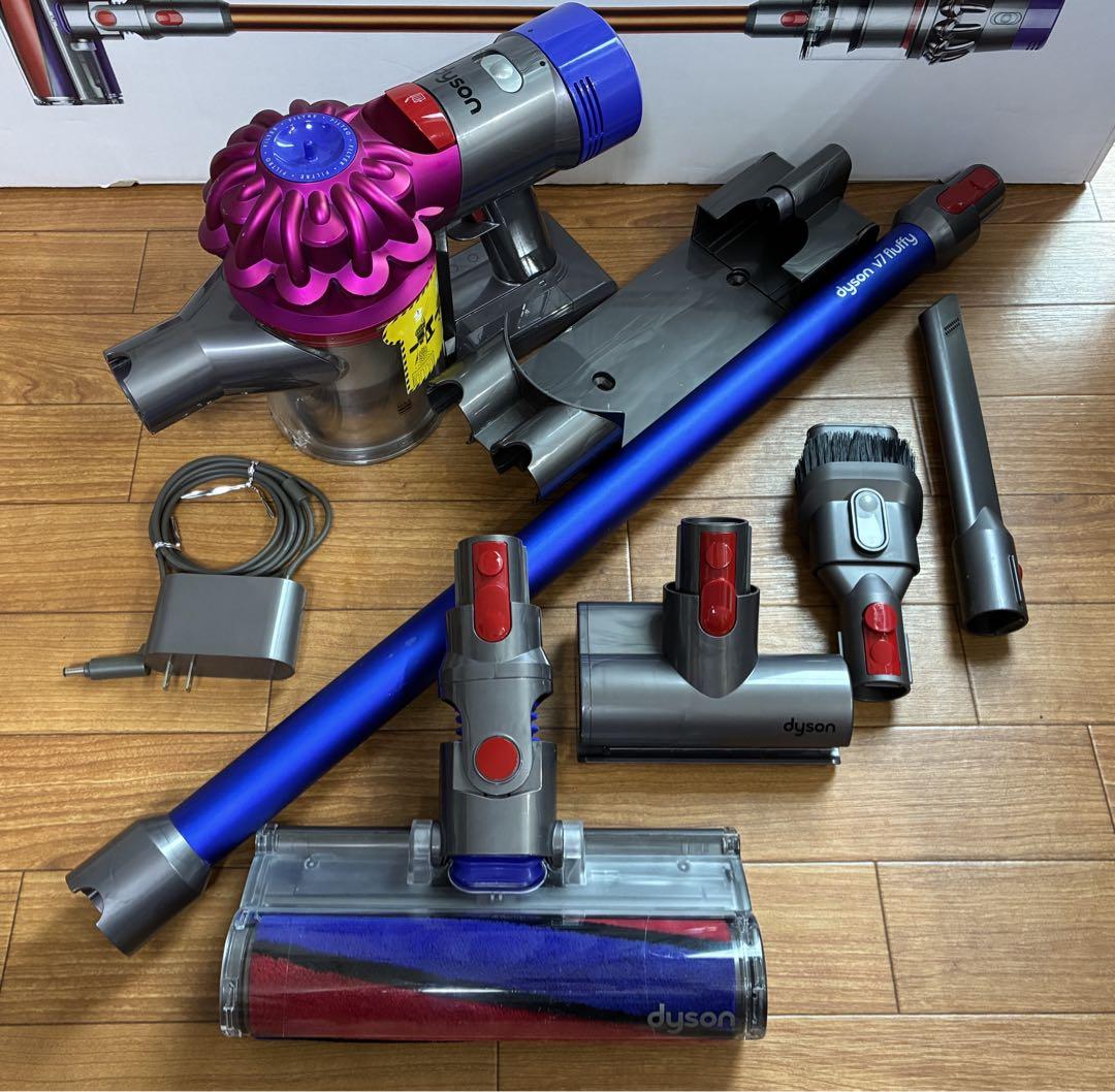 【美品】ダイソン dyson V7 fluffy 【新品】バッテリー36分